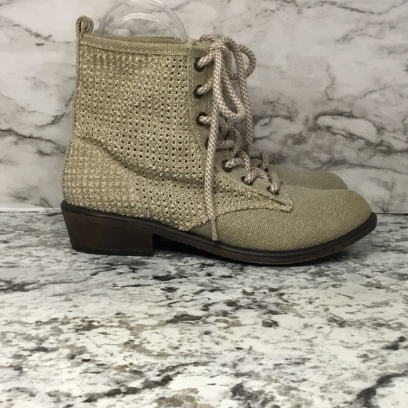 Dirty Laundry Shoes - Dirty Laundry Fabric Lace Up Booties/Boots
